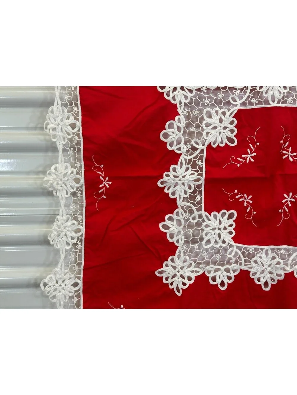 Vintage Cutwork Tablecloth Card Table Topper Floral Red White Embroidery Machine
